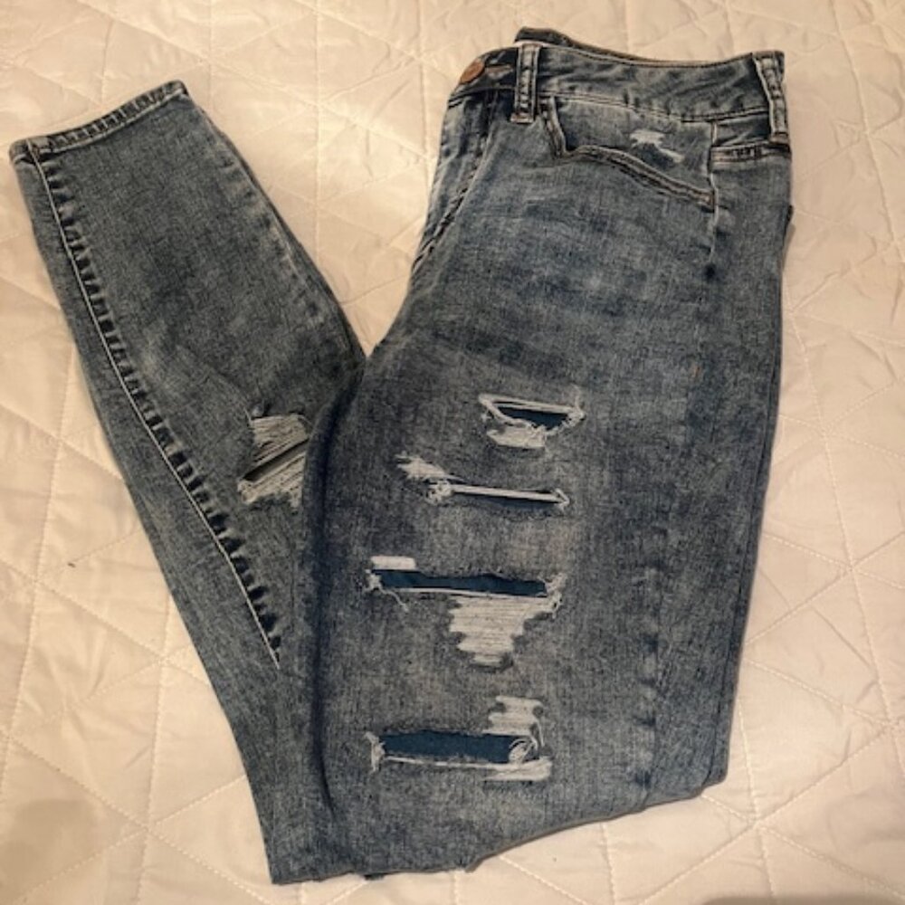 Juniors' SO® High-Rise Destructed Jeggings